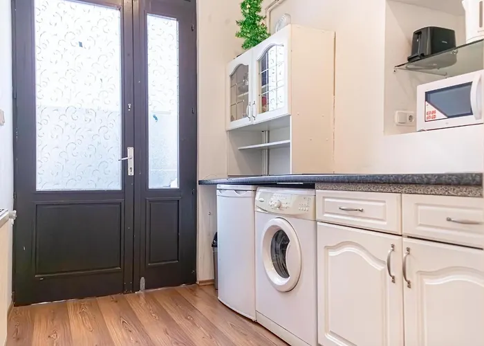 Apartment Comfortable 1br In Perfect Location